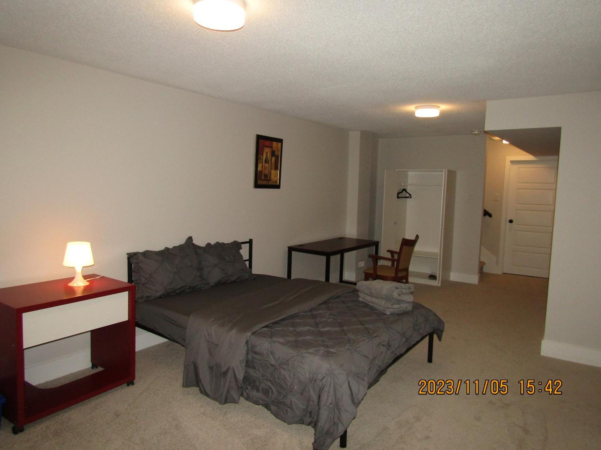 Homestay Moral's Inn- Ottawa